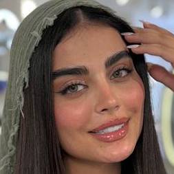 بسیار حرفه ای کار میکنند